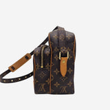 MONOGRAM CANVAS NILE MM