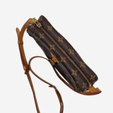 MONOGRAM CANVAS JEUNE FILLE PM