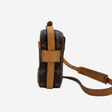 MONOGRAM CANVAS JEUNE FILLE PM