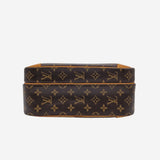 MONOGRAM CANVAS NILE MM