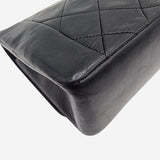 VINTAGE diamant quilted flap bag