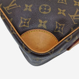 MONOGRAM CANVAS NILE MM
