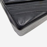 Vintage V stich flap bag