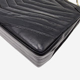 Vintage V stich flap bag