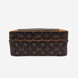 MONOGRAM CANVAS NILE MM