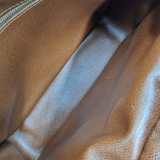 MONOGRAM CANVAS NILE MM
