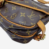 MONOGRAM CANVAS SAUMUR 30