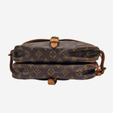 MONOGRAM CANVAS SAUMUR 30