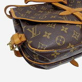 MONOGRAM CANVAS SAUMUR 30