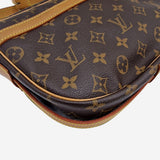 MONOGRAM CANVAS JEUNE FILLE MM