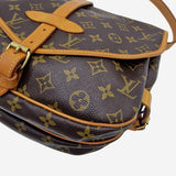 MONOGRAM CANVAS SAUMUR 30