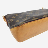 MONOGRAM CANVAS TROTTEUR