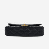 Sjælden SMALL PATENT GOATSKIN CC EYELET FLAP