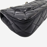 Sjælden SMALL PATENT GOATSKIN CC EYELET FLAP