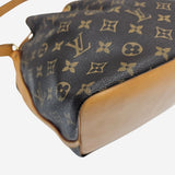 MONOGRAM CANVAS PETIT NOÉ
