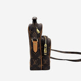 MONOGRAM CANVAS AMAZONE