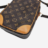 MONOGRAM CANVAS AMAZONE
