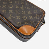 MONOGRAM CANVAS NILE MM