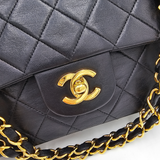 CLASSIC DOUBLE FLAP MEDIUM