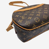 MONOGRAM CANVAS BLOIS