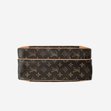 MONOGRAM CANVAS NILE MM