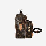 MONOGRAM CANVAS NILE MM