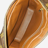 MONOGRAM CANVAS NILE MM