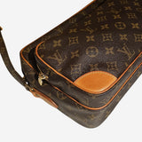 MONOGRAM CANVAS NILE MM