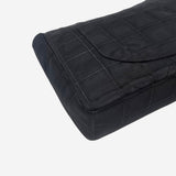 MEDIUM NEW TRAVEL LINE SINGLE FLAP BAG