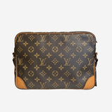 MONOGRAM CANVAS NILE MM