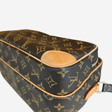 MONOGRAM CANVAS NILE MM