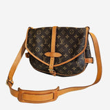 MONOGRAM CANVAS SAUMUR 30