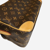 MONOGRAM CANVAS NILE MM