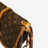 MONOGRAM CANVAS SAUMUR 30