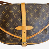 MONOGRAM CANVAS SAUMUR 30