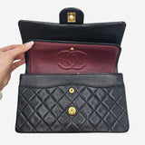 CLASSIC DOUBLE FLAP MEDIUM