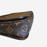 Monogram Canvas Pochette metis