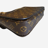 Monogram Canvas Pochette metis