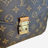 Monogram Canvas Pochette metis