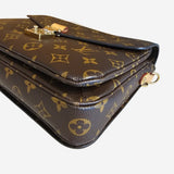 Monogram Canvas Pochette metis