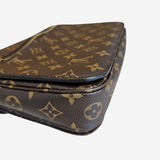 Monogram Canvas Pochette metis