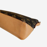 MONOGRAM CANVAS TROTTEUR