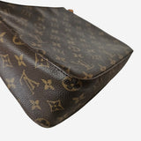 MONOGRAM CANVAS LOOPING MM