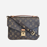 Monogram Canvas Pochette Metis
