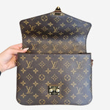 Monogram Canvas Pochette Metis