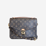 Monogram Canvas Pochette Metis