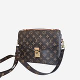 Monogram Canvas Pochette Metis