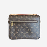 Monogram Canvas Pochette Metis