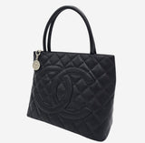Medallion caviar tote