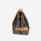 MONOGRAM CANVAS SAUMUR 30